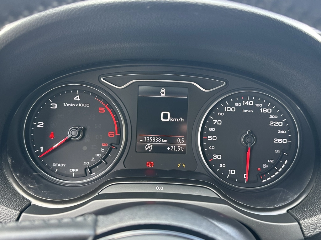 Audi A3 30 TDI Sportback design | ACC | STANDHEIZUNG