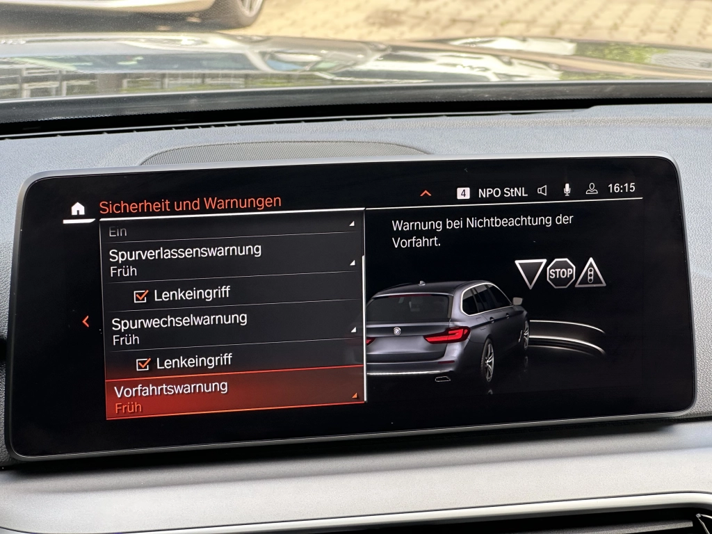 BMW 520 d Touring Aut | DrivAssProf | LiveCockpitPro