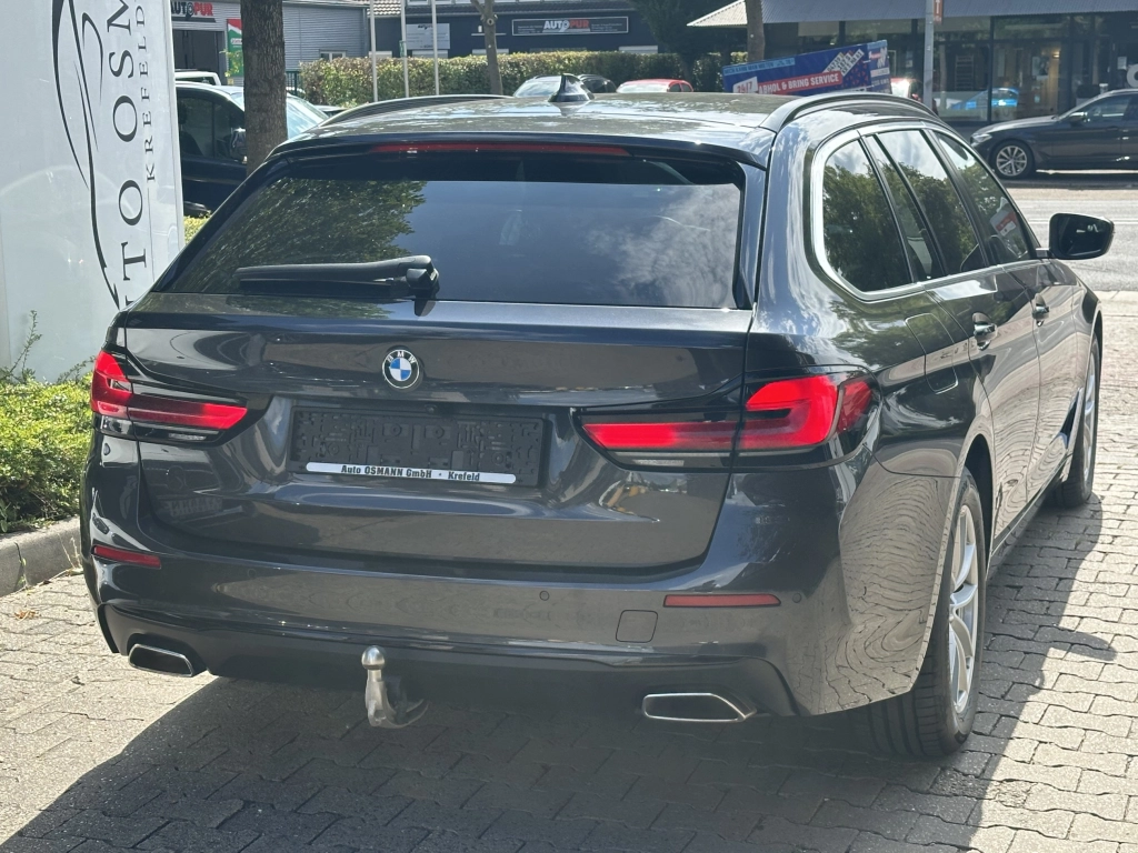 BMW 520 d Touring Aut | DrivAssProf | LiveCockpitPro