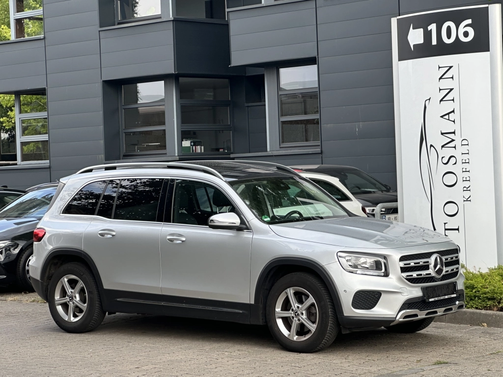 Mercedes-Benz GLB 180 d 8G-DCT Progressive / PANO / AHK
