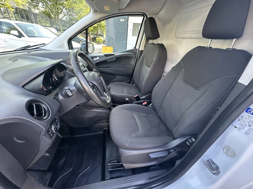 Ford Transit Courier Trend Rückfahrkamera/Klima/DAB