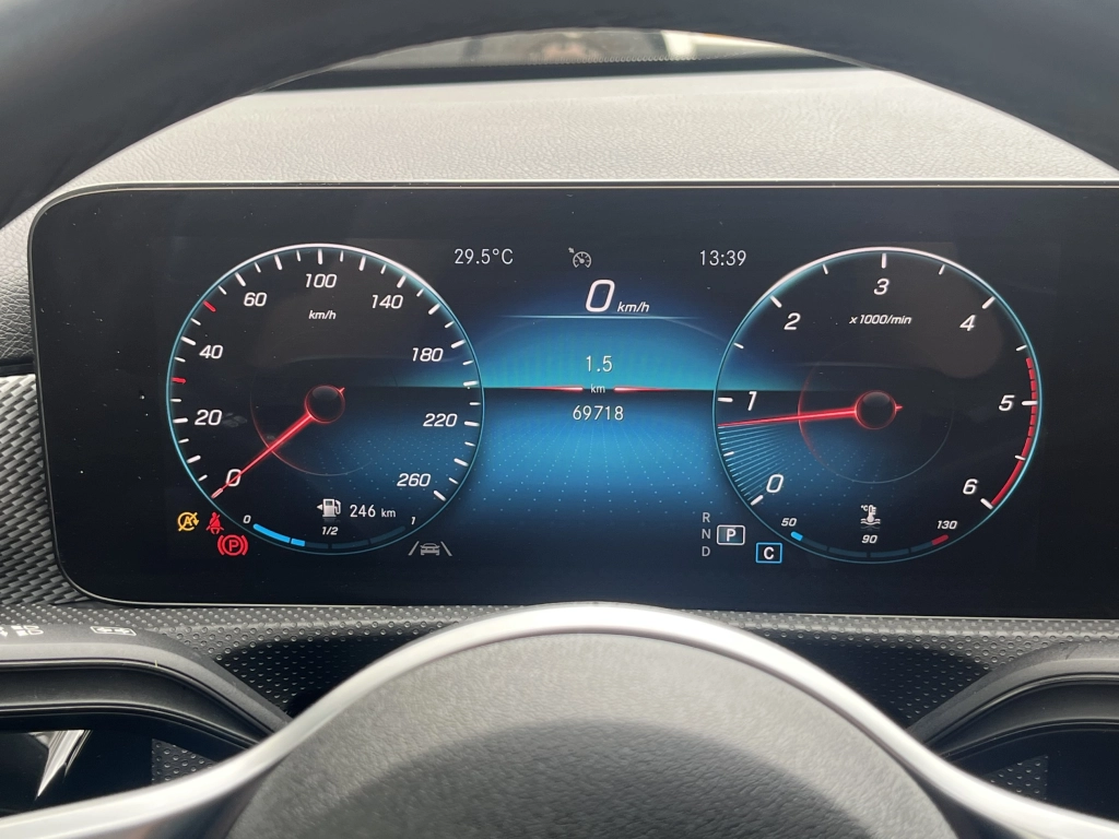 Mercedes-Benz A 220 d 4Matic 8G-DCT Progressive / Widescreen