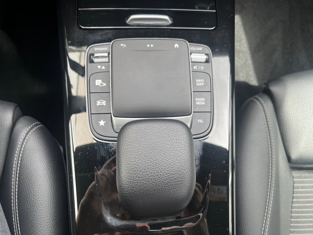 Mercedes-Benz A 220 d 4Matic 8G-DCT Progressive / Widescreen