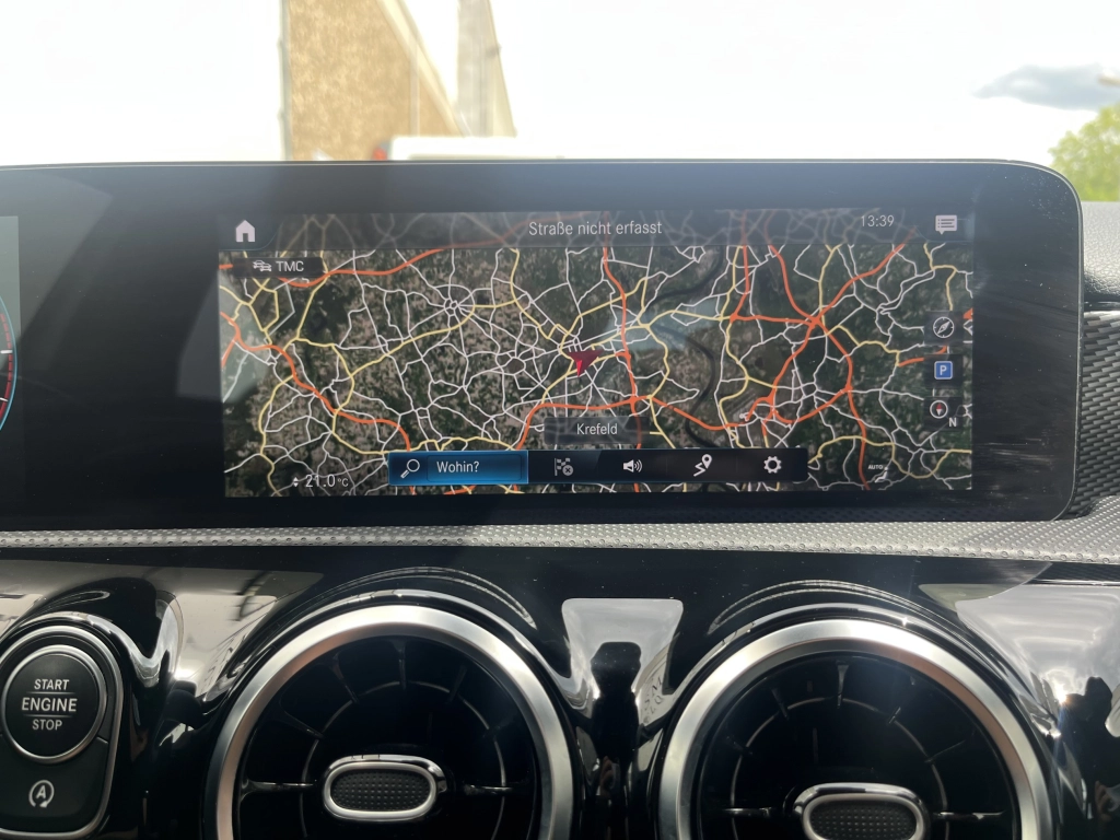 Mercedes-Benz A 220 d 4Matic 8G-DCT Progressive / Widescreen
