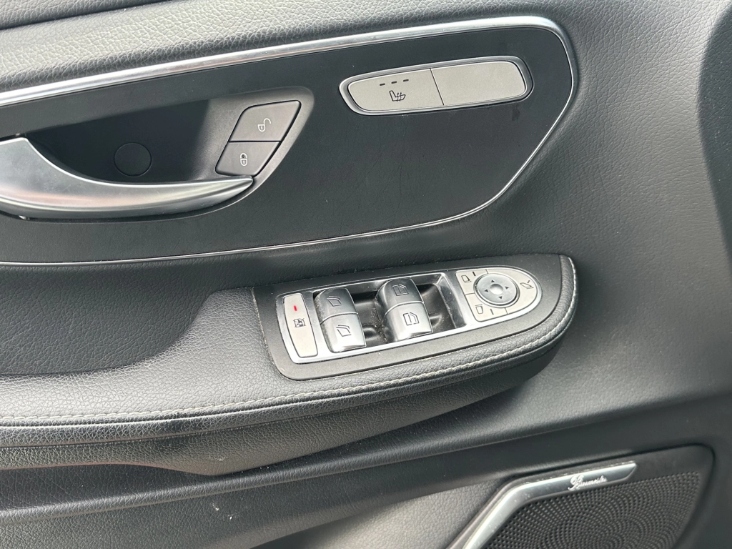 Mercedes-Benz V 300 d lang 9G-TRONIC Avantgarde Edition 2020
