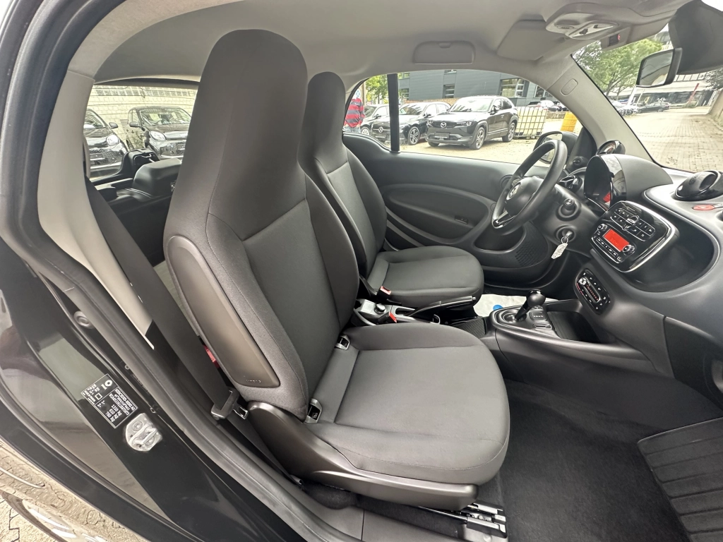 Smart ForTwo fortwo coupe EQ / TÜV NEU
