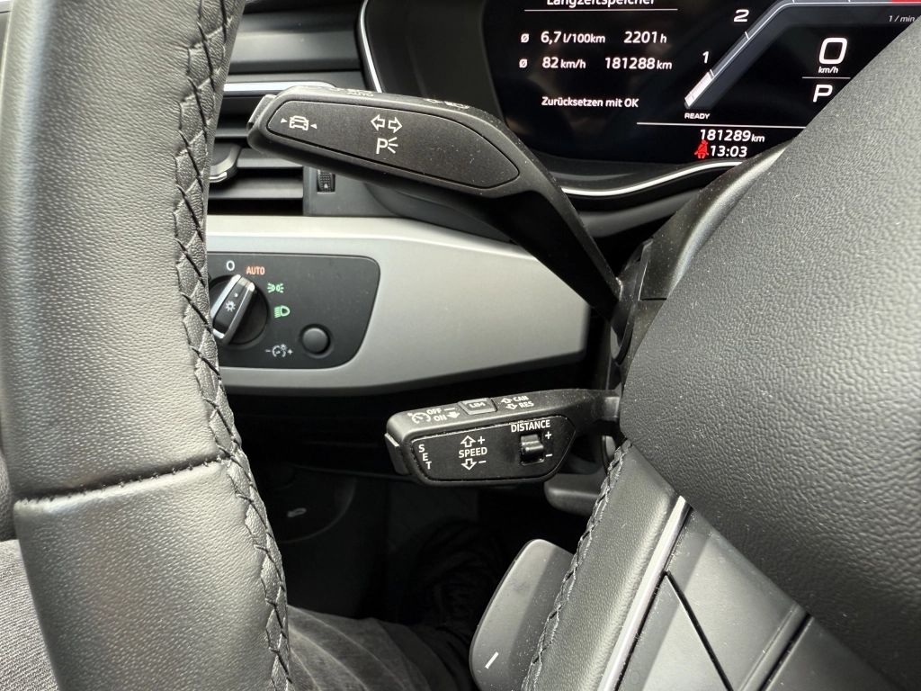 Audi A4 Avant 35 TDI S tronic advanced ACC/LED/LM 19"