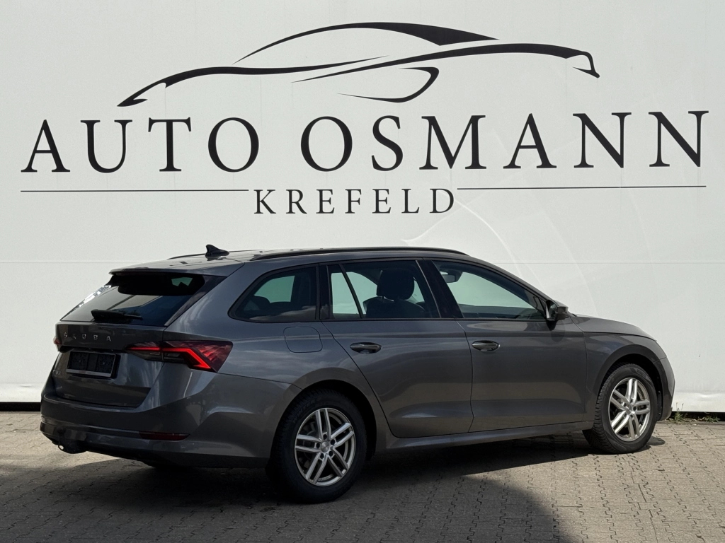 Skoda Octavia Combi 2.0 TDI DSG Ambition ACC/MASSAGE