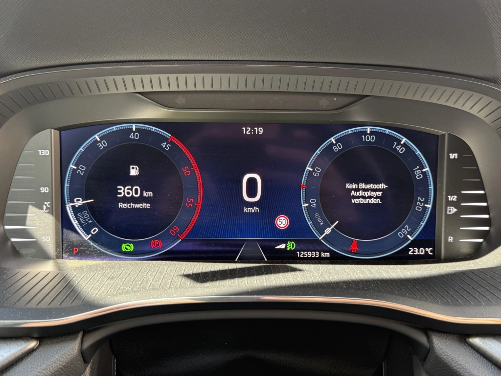 Skoda Octavia Combi 2.0 TDI DSG Ambition ACC/MASSAGE