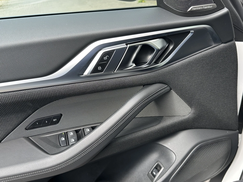 BMW i4 35 eDrive Gran Coupe | Live Cockpit Prof.
