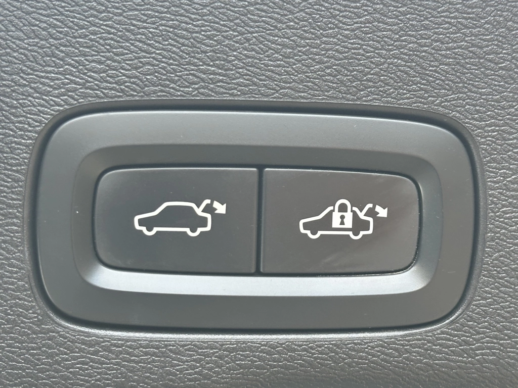Volvo XC60 D4 Geartronic Momentum Pro

