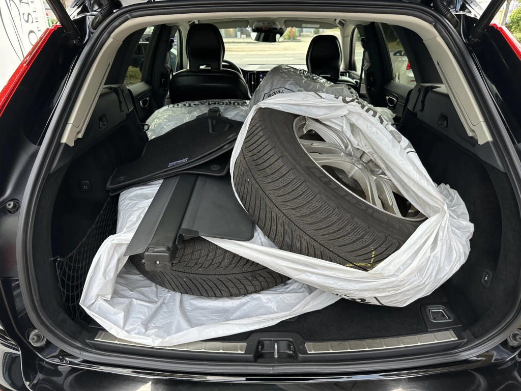 Volvo XC60 D4 Geartronic Momentum Pro
