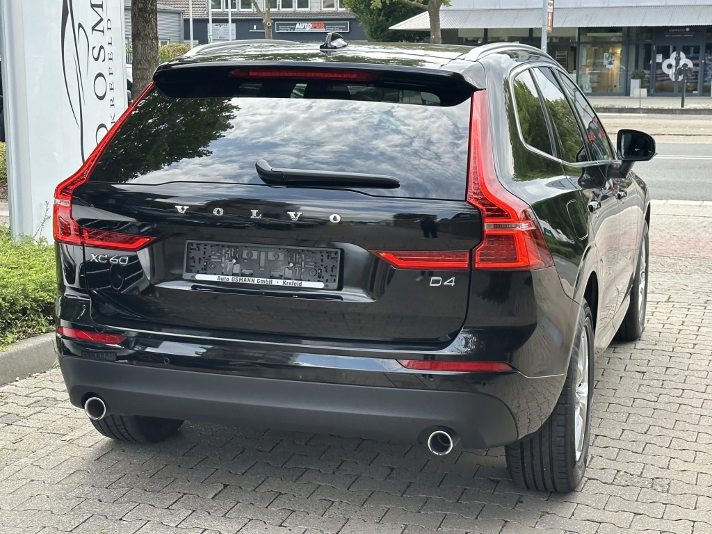 Volvo XC60 D4 Geartronic Momentum Pro
