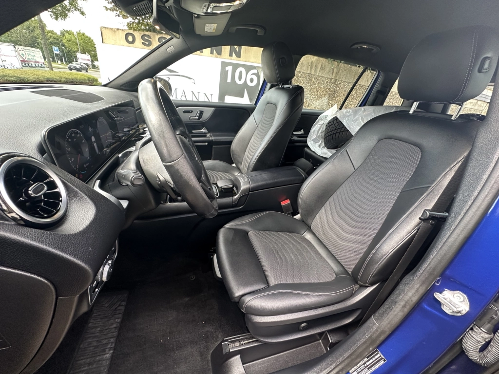 Mercedes-Benz GLB 200 d 4Matic 8G-DCT Style |Standheizung |LED