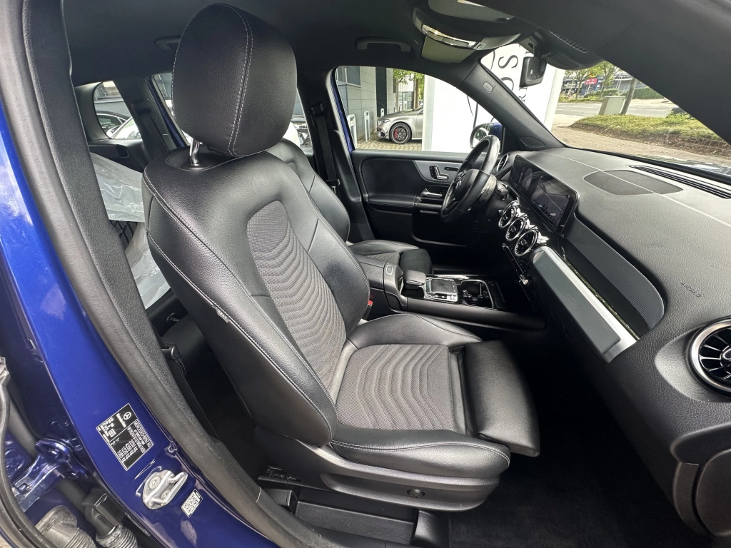 Mercedes-Benz GLB 200 d 4Matic 8G-DCT Style |Standheizung |LED