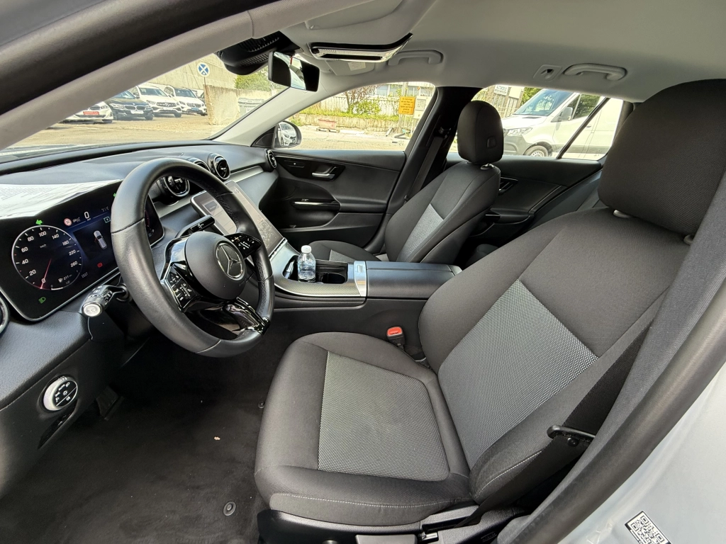 Mercedes-Benz C 200 dT AVANTGARDE DISTRONIC / ANHÄNGER / ...