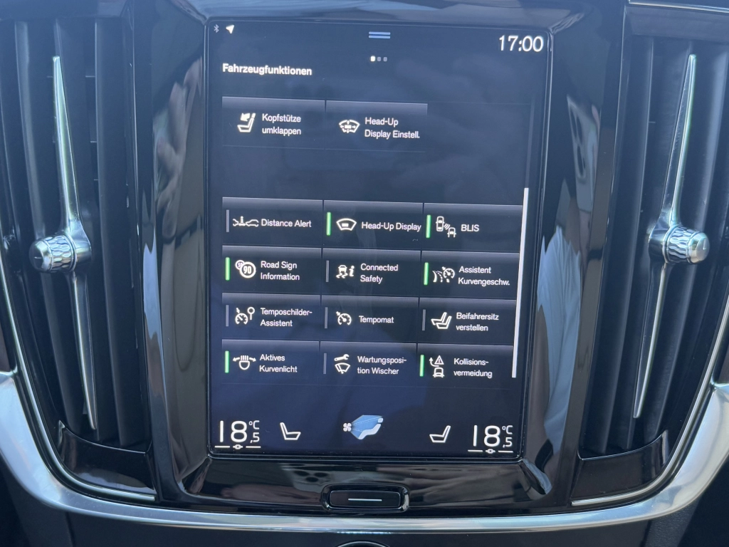 Volvo V90 T6 Recharge AWD Geartronic Inscr/UPE:90.415€