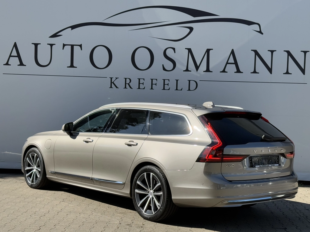 Volvo V90 T6 Recharge AWD Geartronic Inscr/UPE:90.415€