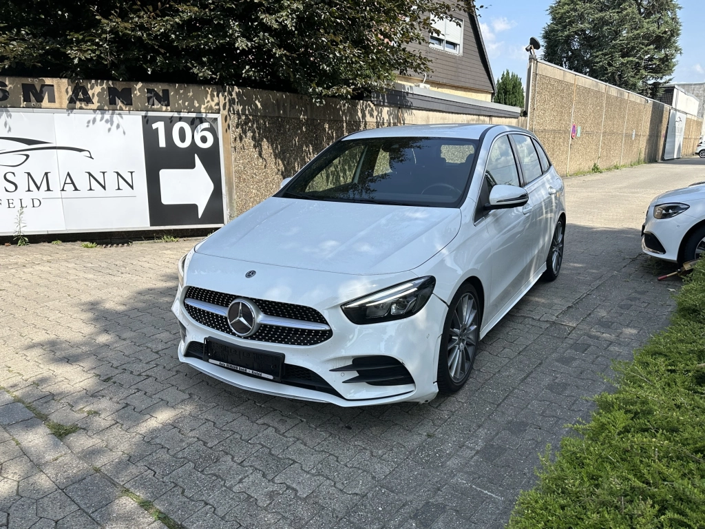 Mercedes-Benz B 200 7G-DCT AMG-LINE / VIRTUAL COCKPIT /...