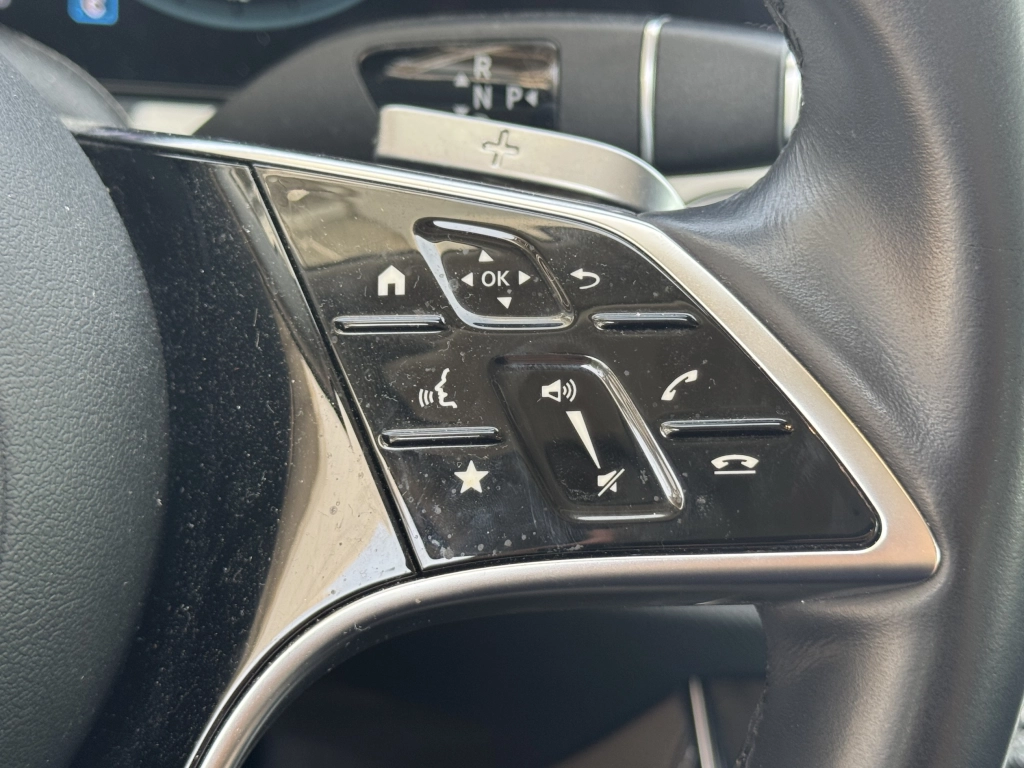 Mercedes-Benz E 300 e 9G-TRONIC / Widescreen Cockpit / TOTW.