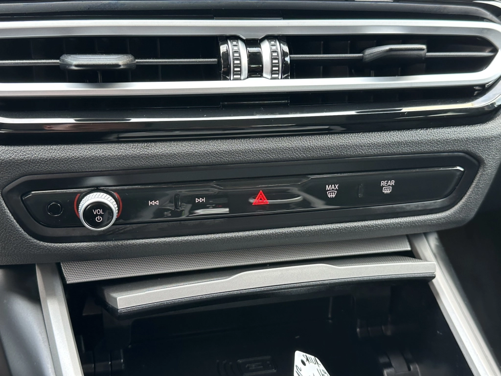 BMW 320 d Touring LCI xDrive Aut. |Live Cockpit Plus