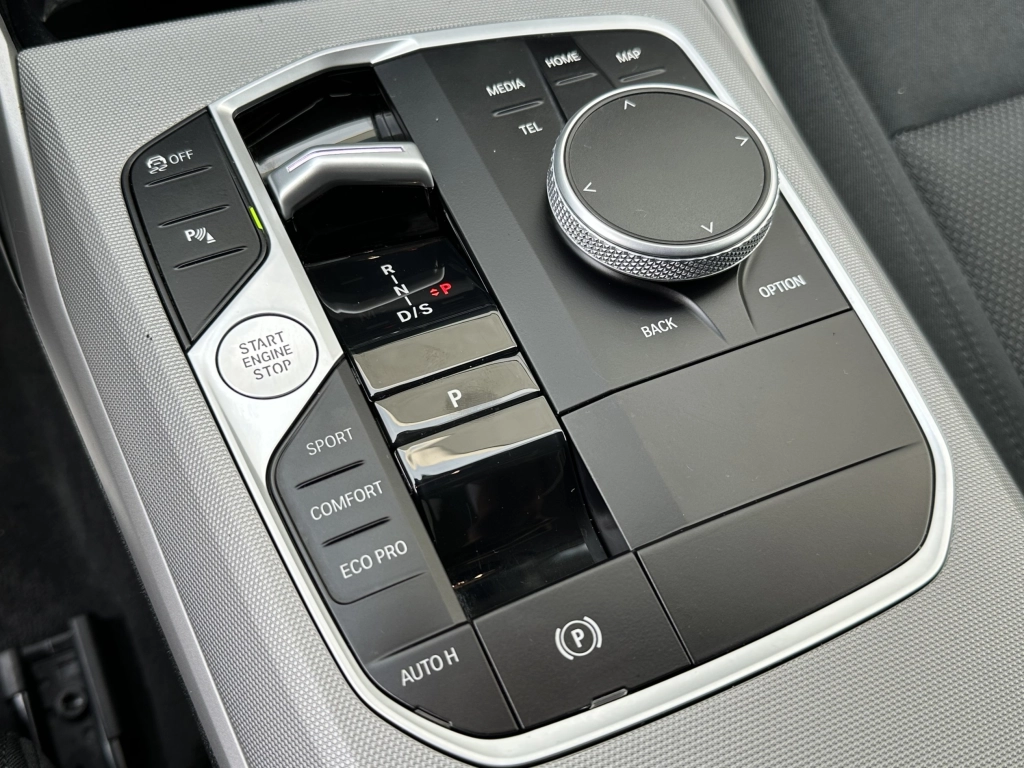 BMW 320 d Touring LCI xDrive Aut. |Live Cockpit Plus