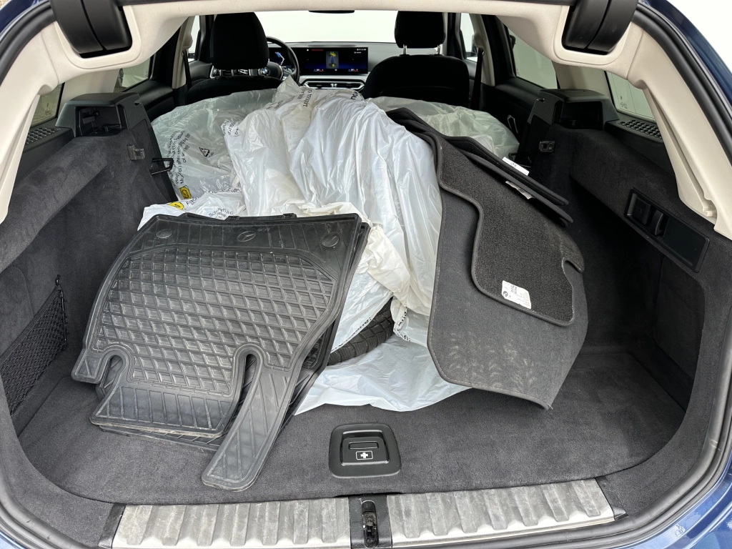 BMW 320 d Touring LCI xDrive Aut. |Live Cockpit Plus
