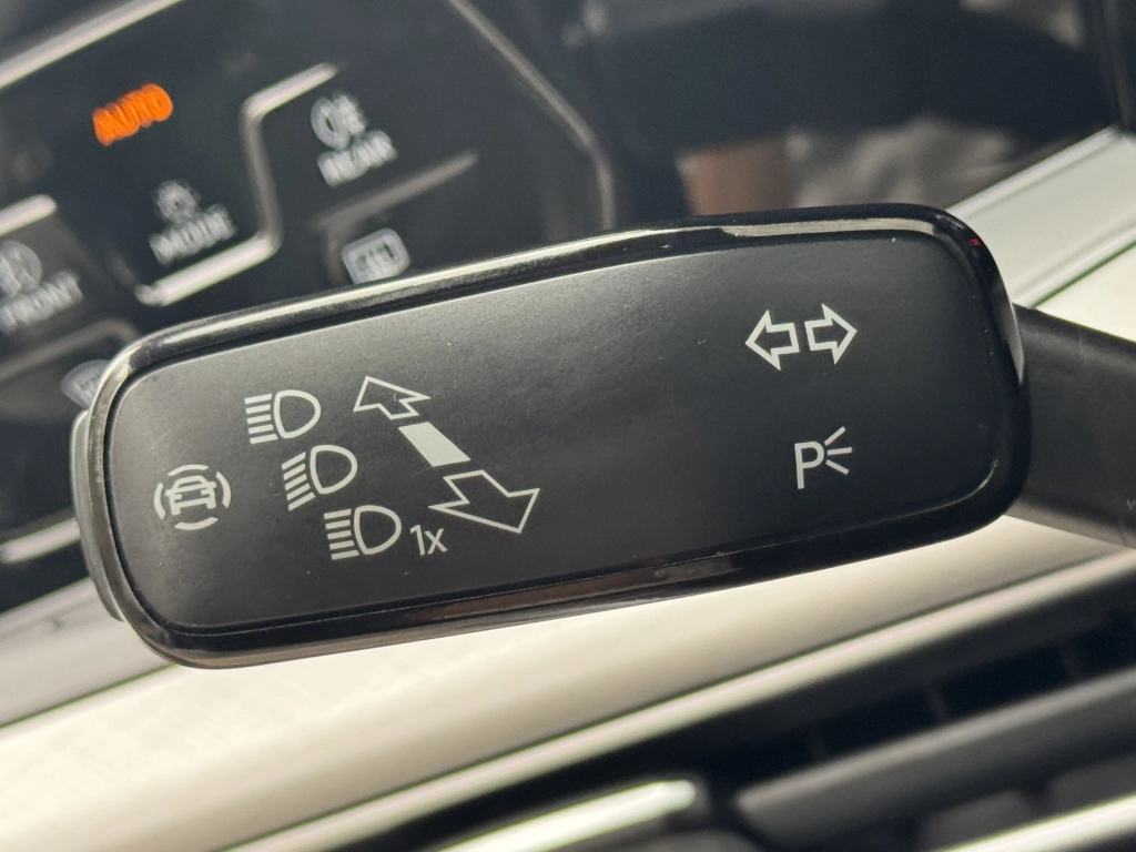 VW Golf Variant 2.0 TDI 4Motion SCR DSG Alltrack
