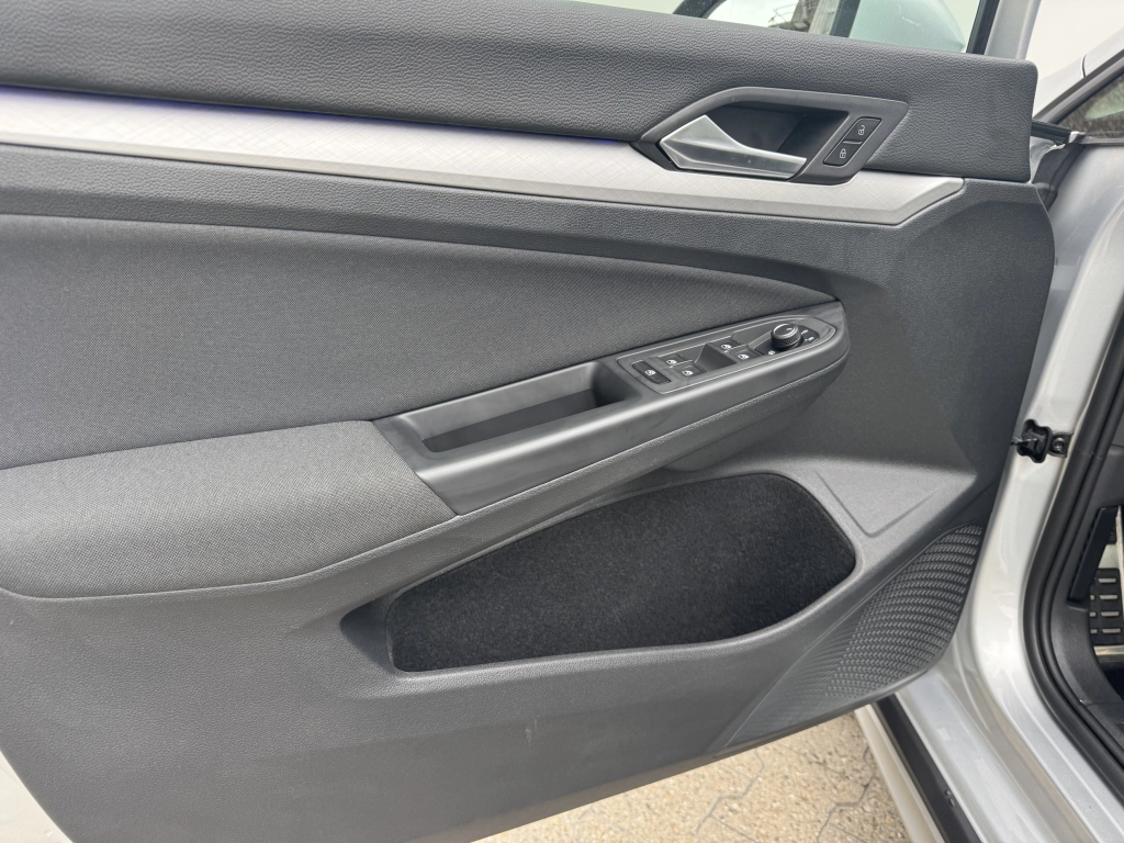 VW Golf Variant 2.0 TDI 4Motion SCR DSG Alltrack