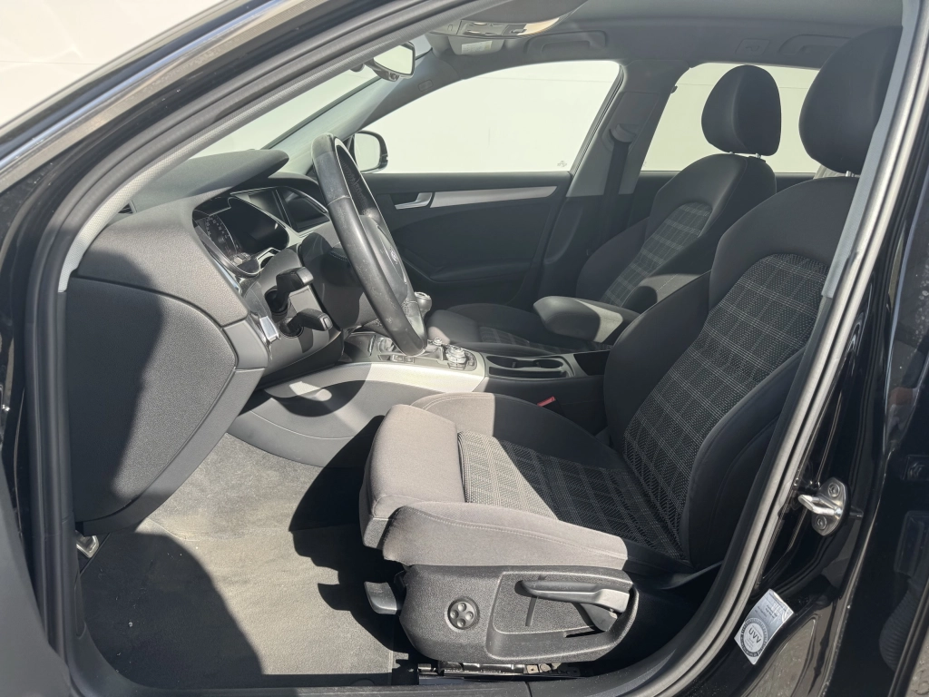 Audi A4 Avant 2.0 TDI DPF clean Sport Edition Plus