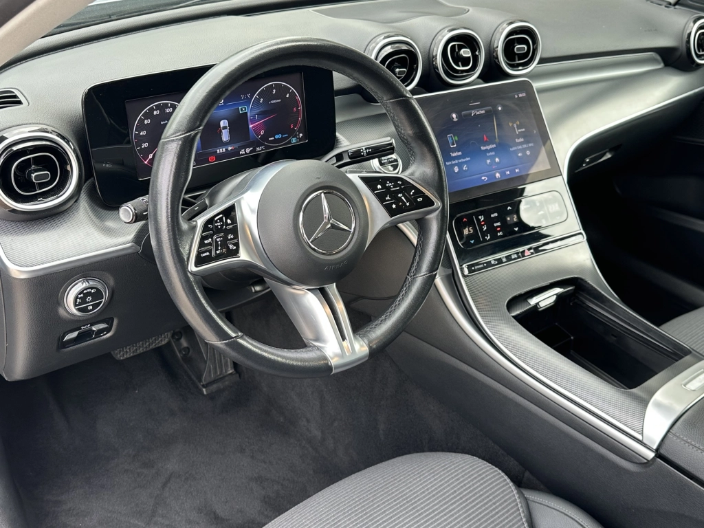 Mercedes-Benz C 220 d T 9G-TRONIC Avantgarde / Distronic+