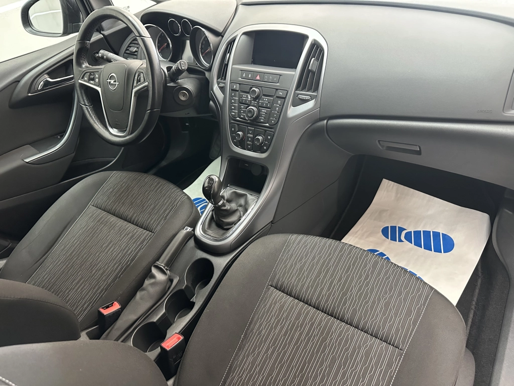Opel Astra Selection "NAVI-MULTI-PDC-KLIMA-TEMPO"