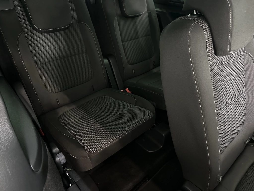 VW Sharan Comfortline BMT "7 SITZER-NAVI-MULTI"