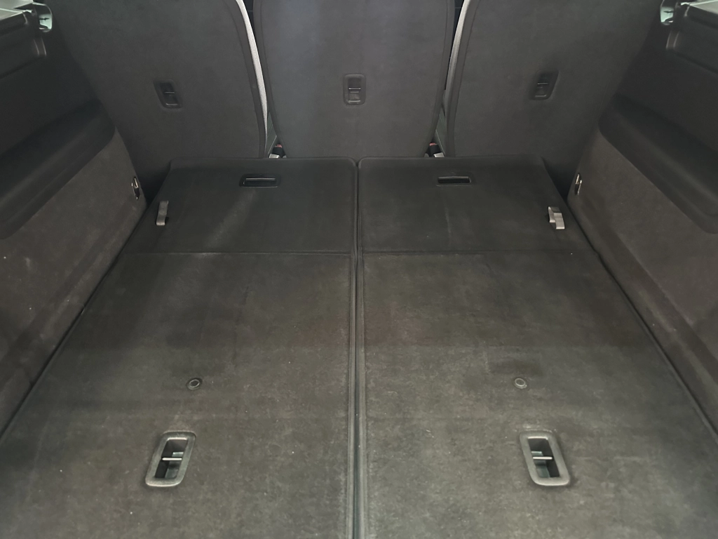 VW Sharan Comfortline BMT "7 SITZER-NAVI-MULTI"