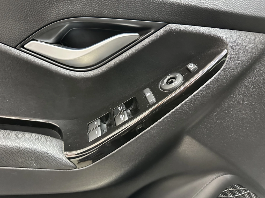 Hyundai ix20 "PANO-MULTI-KLIMA-ALU-8 FACH"