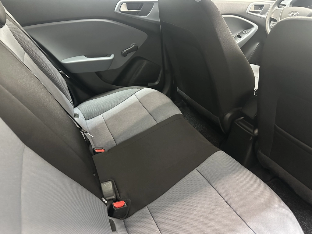 Hyundai i20 Go "WENIG KM-KLIMA-AUX IN-USB"