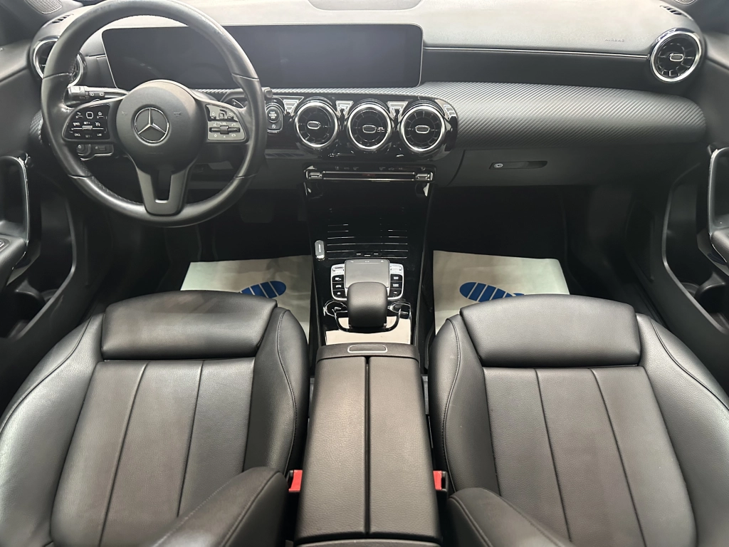Mercedes-Benz A 180 d "LEDER-AUTO-NAVI-DIGI COCKPIT-CAM"