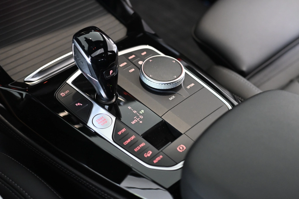 BMW X4 xDrive 30 d M Sport Panorama Laser Shadow 20"