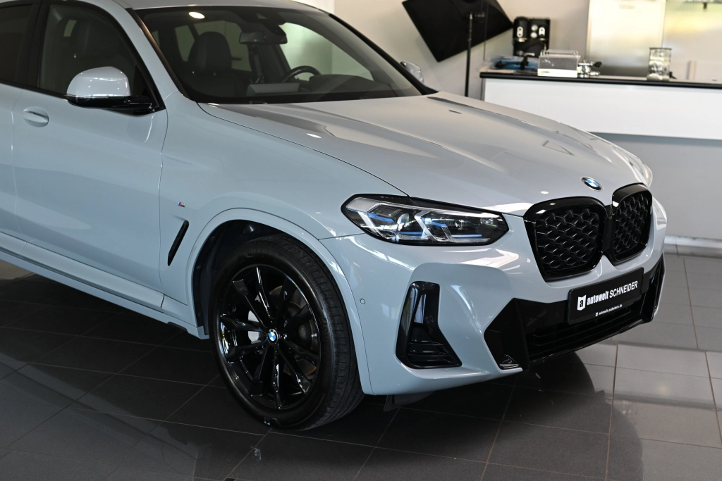 BMW X4 xDrive 30 d M Sport Panorama Laser Shadow 20"