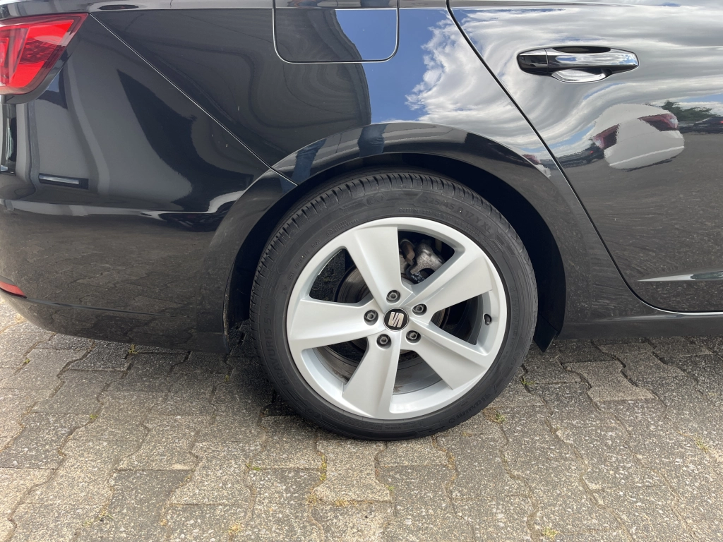 Seat Leon FR Kombi 150 PS*AHK 1700 KG *LED*Garantie