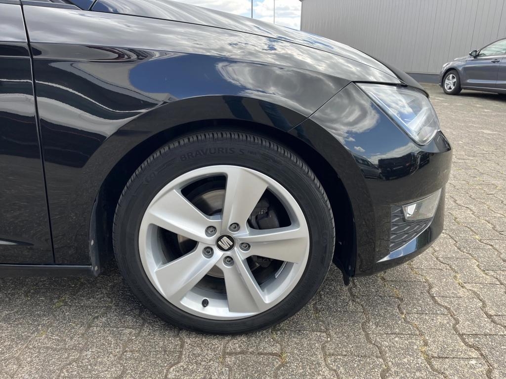 Seat Leon FR Kombi 150 PS*AHK 1700 KG *LED*Garantie