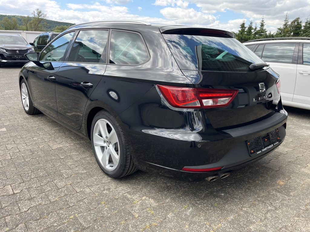 Seat Leon FR Kombi 150 PS*AHK 1700 KG *LED*Garantie