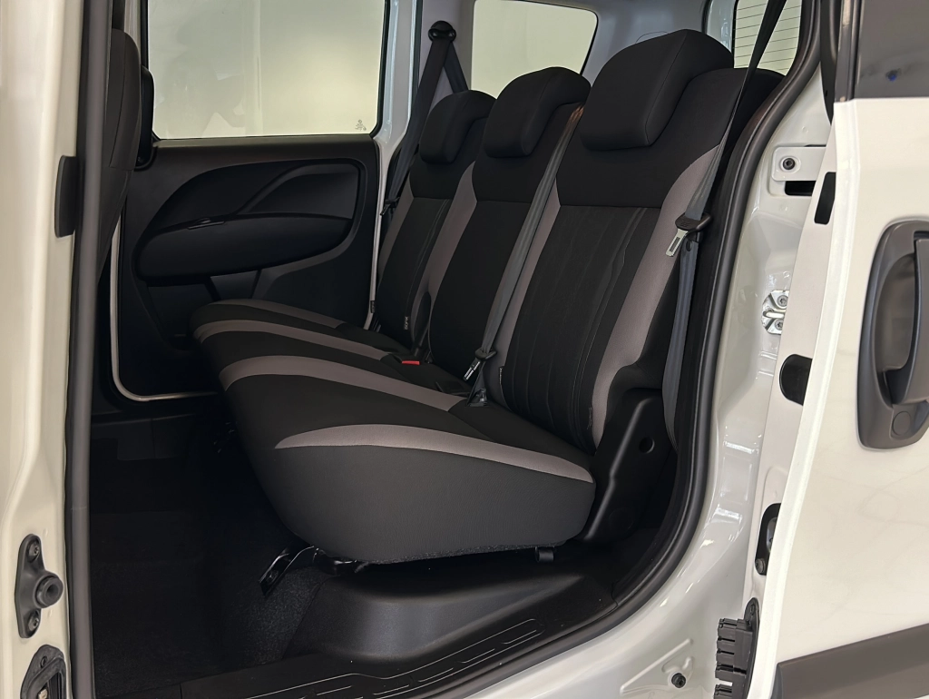 Fiat Doblo 1.6 JTDM SX Kombi PDC|BTH|TEMPOMAT|ALLW-R