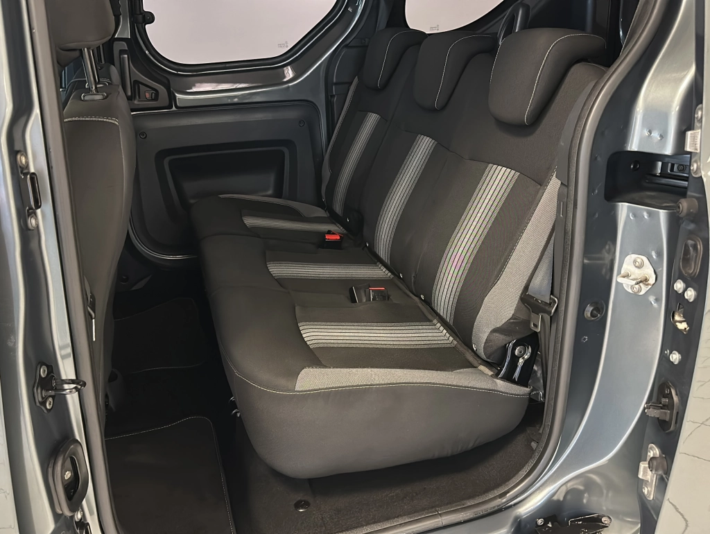 Dacia Dokker 1.2 TCe Stepway Celebration KAM|NAVI|SHZ