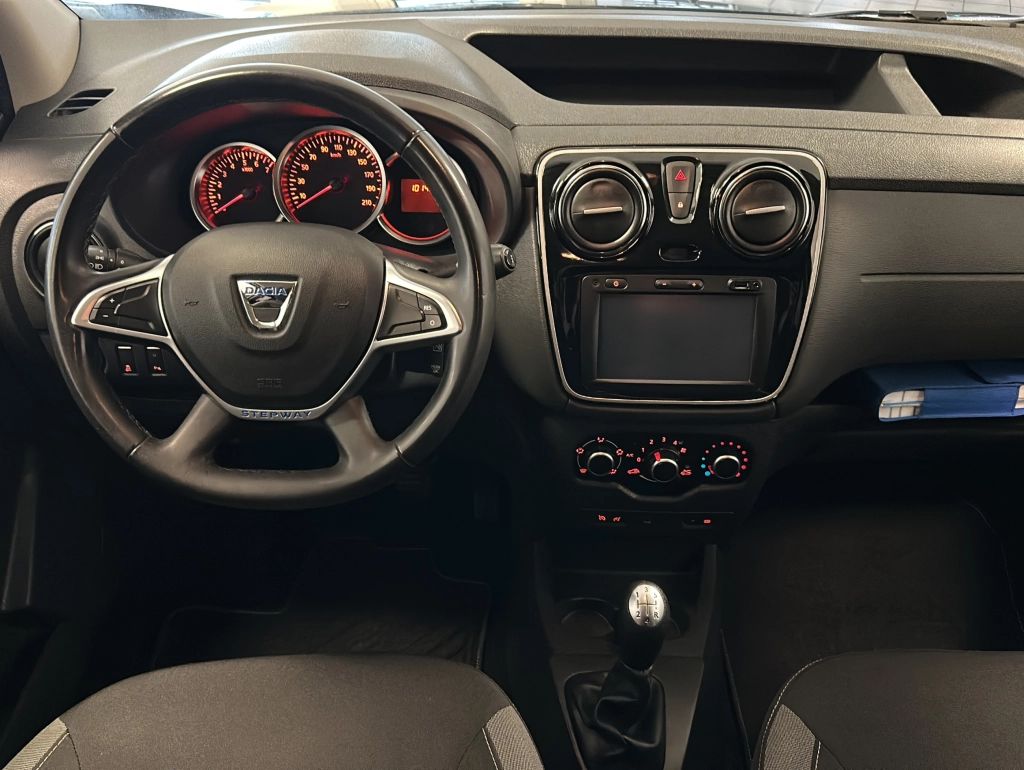 Dacia Dokker 1.2 TCe Stepway Celebration KAM|NAVI|SHZ