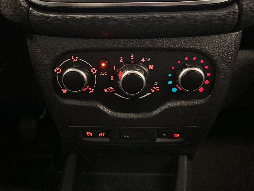 Dacia Dokker 1.3 TCe Comfort AHK|KLIM|NAVI|ALLWETTER
