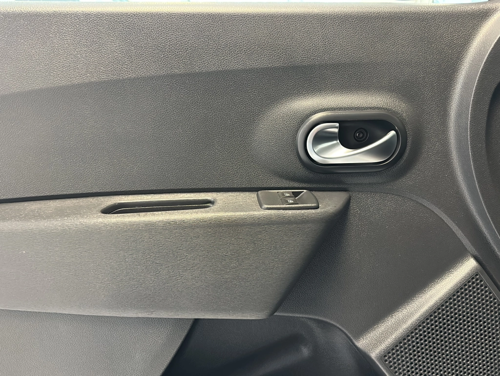 Dacia Lodgy 1.6 SCe Comfort 7-Sitz AHK|PDC|NAVI|SHZ
