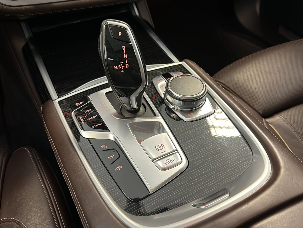 BMW 740 d xDrive SCHIEBE|360|LASER|MEM|HuD|MASSAGE