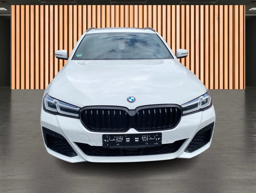 BMW 520 d Touring M Sport*UPE 77.910*Stdhzg*ACC*