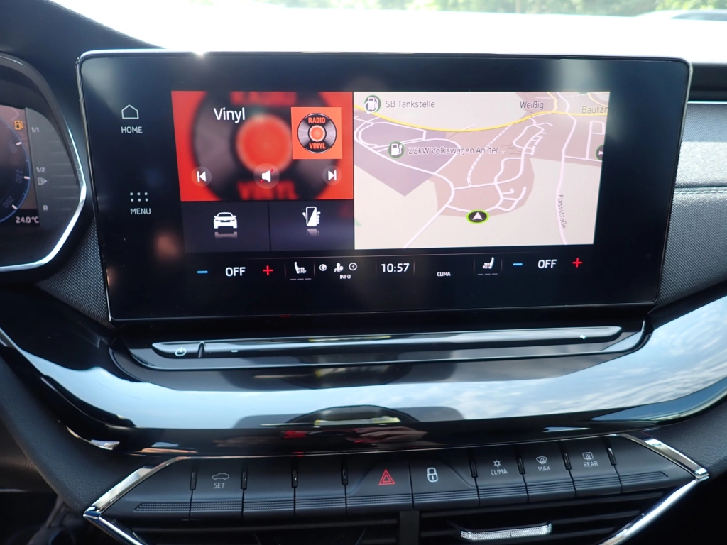 Skoda Octavia 1.0 eTSI DSG Style*Navi*ACC*DAB*Kessy*